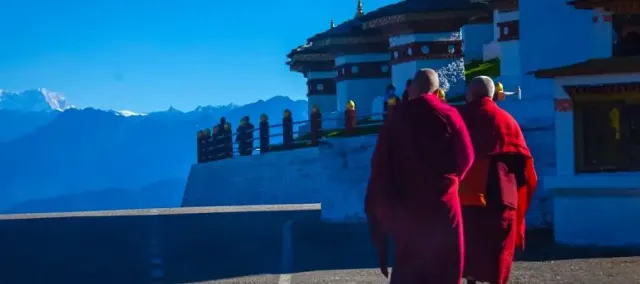 Best Nepal and Bhutan Tours 2025